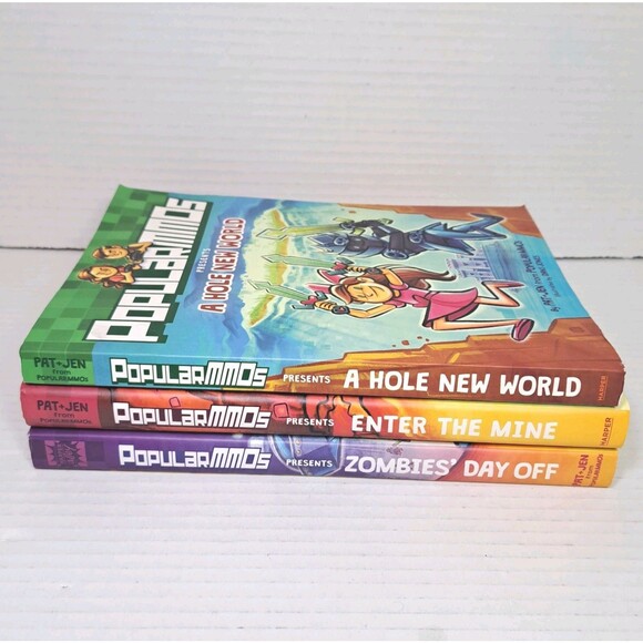 Lot (3) Popular MMOs Presents Zombies’ Day Off, Enter the Mine, A Hole New World - Picture 3 of 4